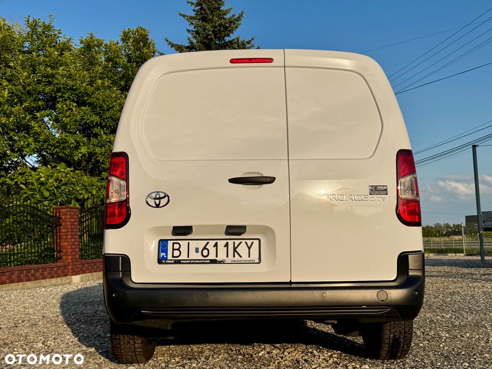 Toyota PROACE city - 17