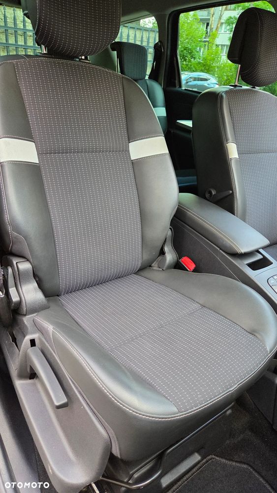 Renault Scenic 1.6 16V 110 TomTom Edition - 33