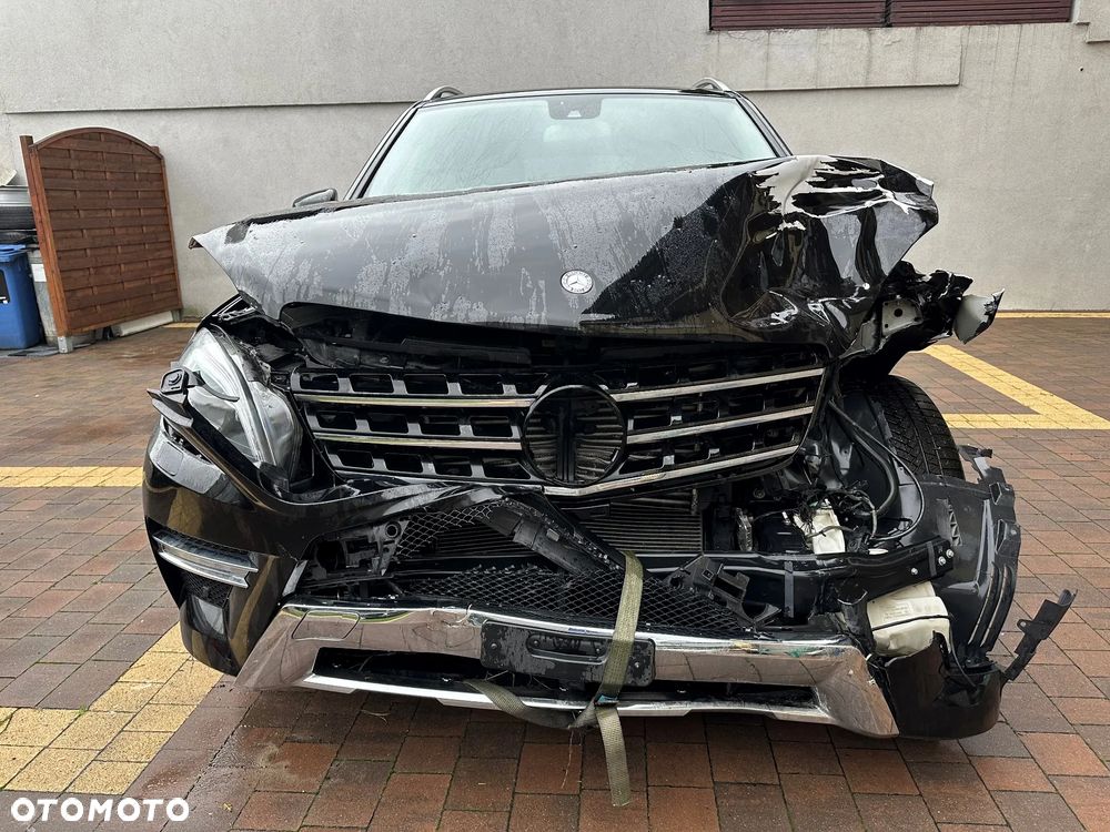 Mercedes-Benz ML 350 BlueTEC 4MATIC 7G-TRONIC - 15