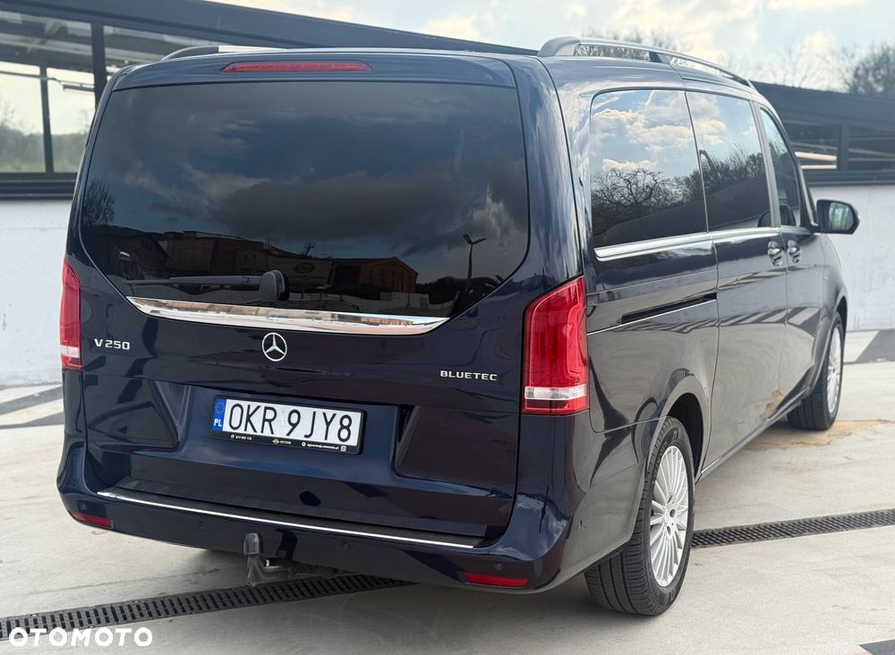 Mercedes-Benz Klasa V 250 (BlueTEC) d Avantgarde 7G-Tronic - 11