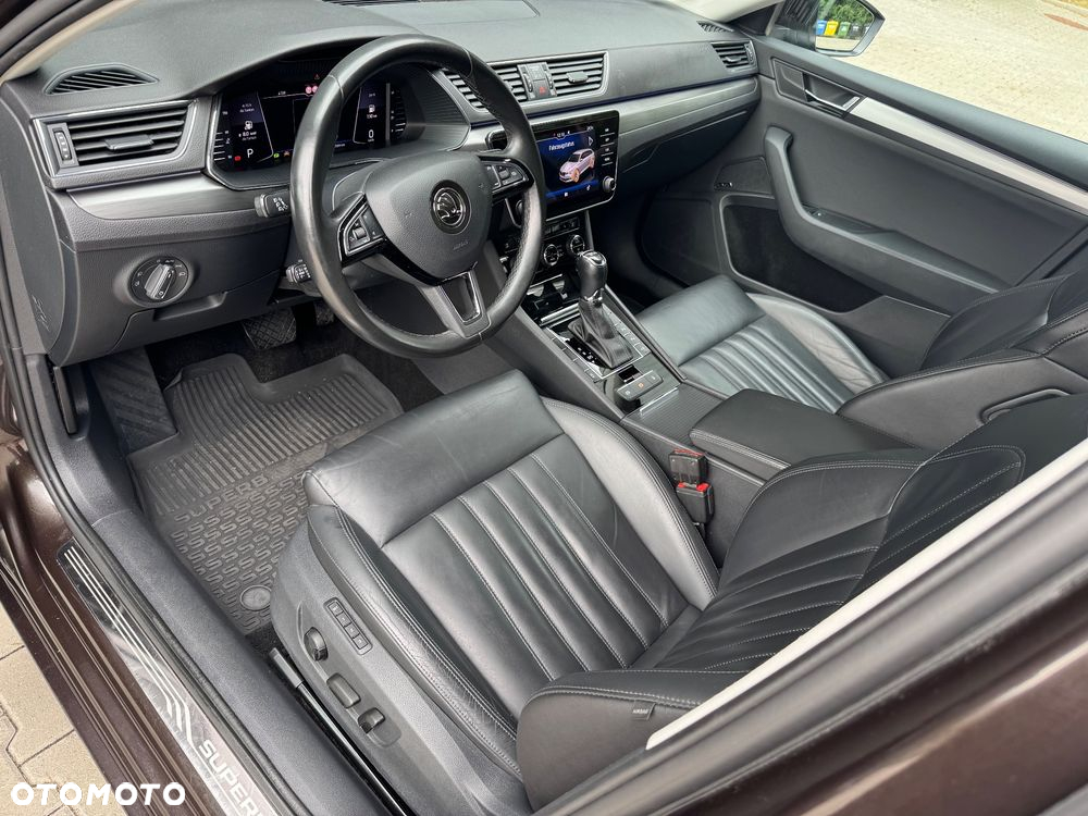 Skoda Superb 2.0 TDI Ambition DSG7 - 18