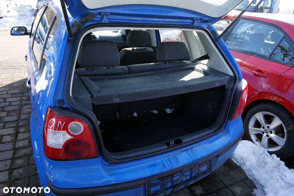 VOLKSWAGEN POLO IV 9N 5D HB 2003 LA5F 1.2 12V AWY 54KM GER NIEBIESKI na części - 11