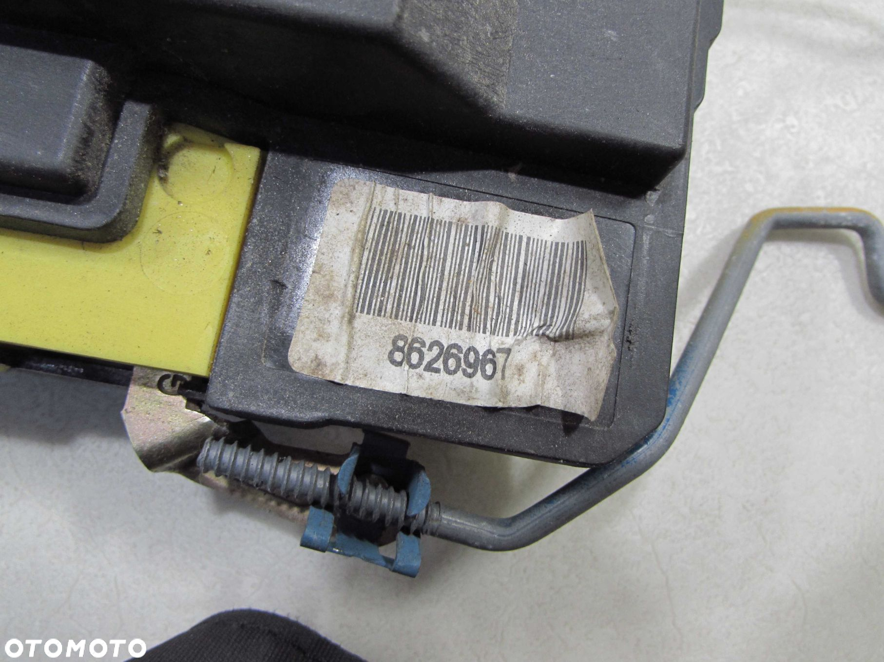 VOLVO S60 V70 XC70 S80 00- ZAMEK DRZWI LEWY TYL 8626967 6 PIN - 8