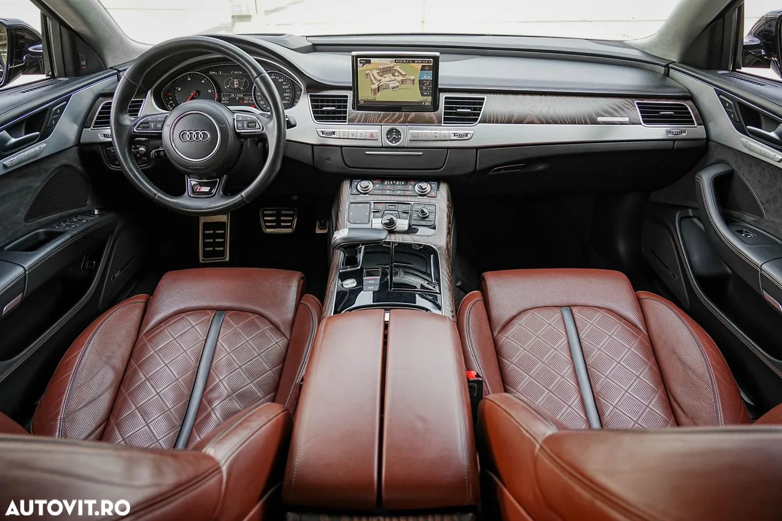 Audi A8 - 15