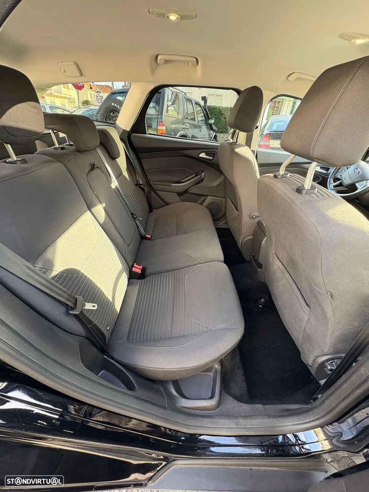 Ford Focus SW 1.5 TDCi Titanium - 15