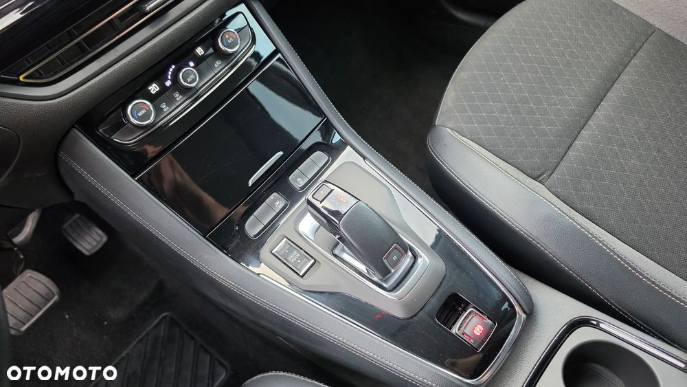 Opel Grandland 1.5 D Automatik Business Elegance - 21
