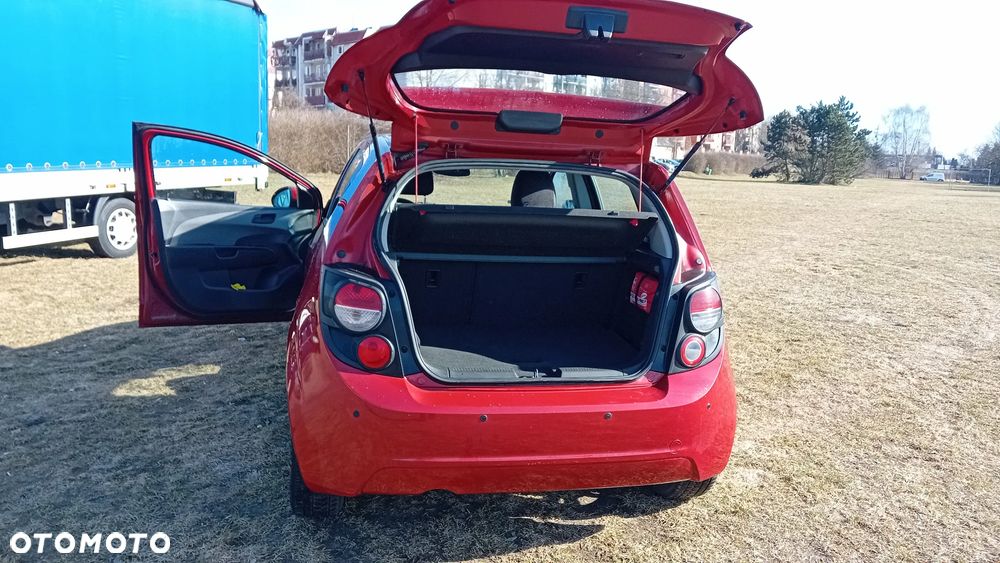 Chevrolet Aveo 1.4 16V LT - 4