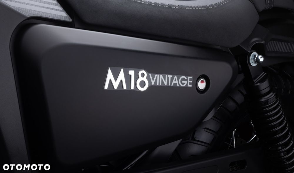 Junak M18 - 8