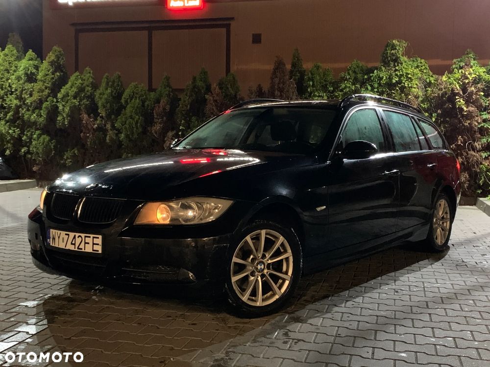 BMW 320I