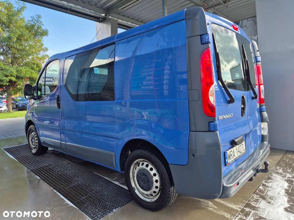Renault Trafic - 12