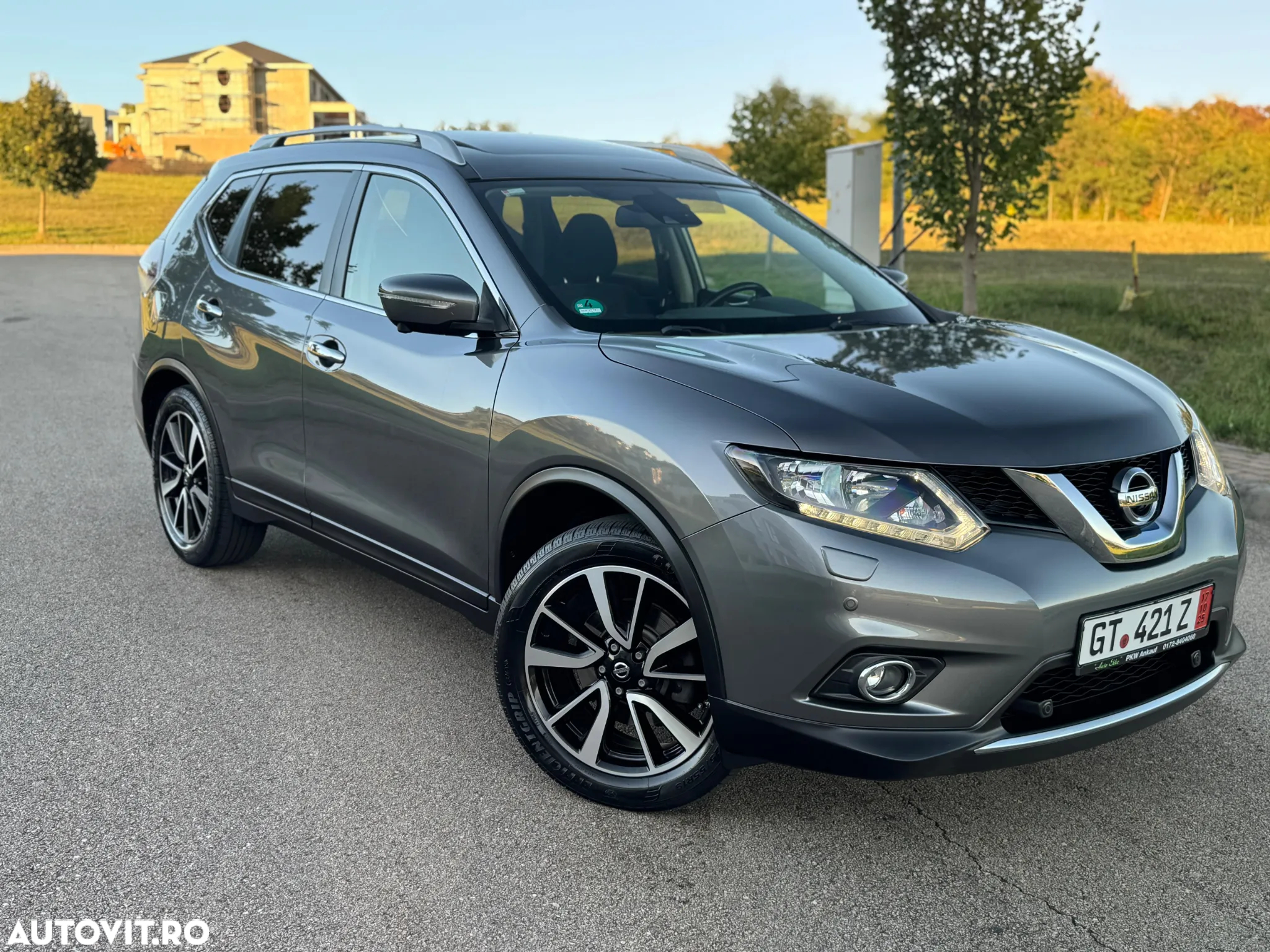 Nissan X-Trail 1.6 dCi ALL-MODE 4x4i Tekna - 2