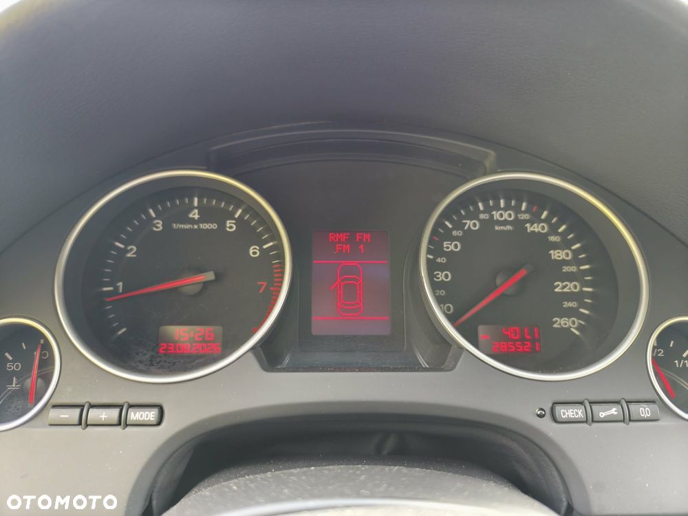 Audi A4 Cabrio 2.4 - 16