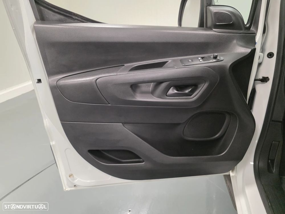 Toyota PROACE CITY 1.5D IVA DEDUTIVEL - 51