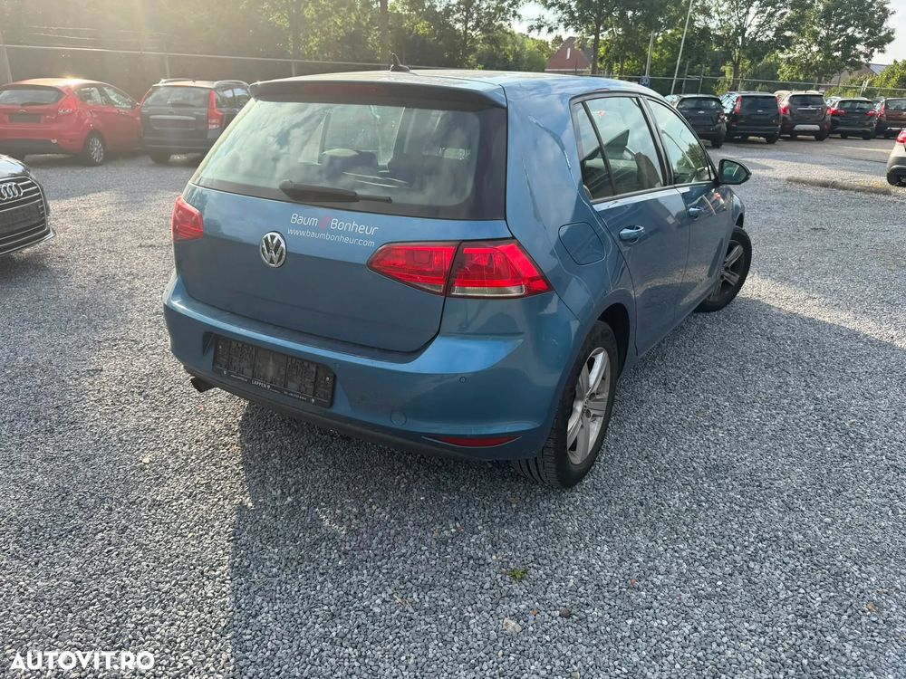 Volkswagen Golf 1.6 TDI BlueMotion Technology Trendline - 4