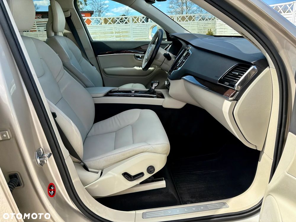Volvo XC 90 T6 AWD Geartronic Inscription - 5