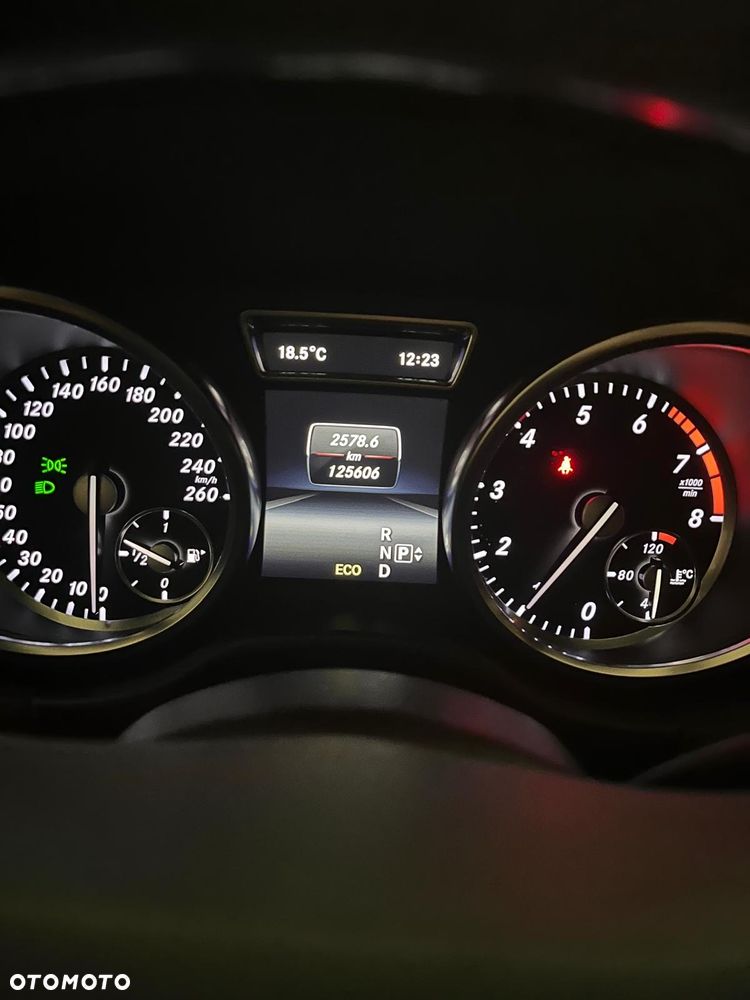 Mercedes-Benz ML 350 BlueEff 4-Matic - 10