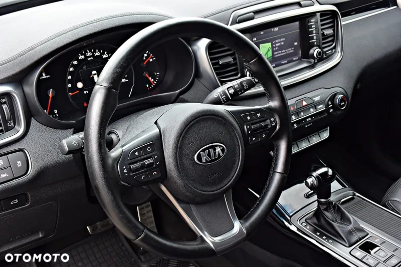 Kia Sorento - 16