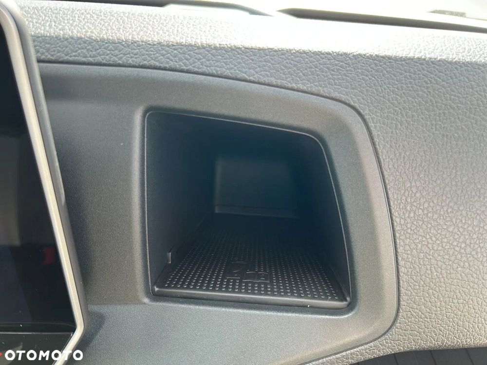 Volkswagen Crafter 35 Brygadówka/Furgon L4H3, 2.0BiTDI 177KM, 4490mm, Wysoki dach, r.o. 4490 - 33