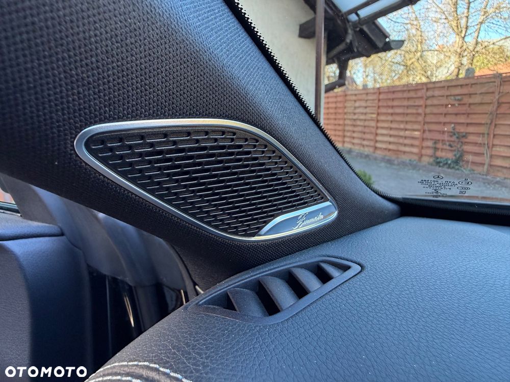 Mercedes-Benz CLA - 19