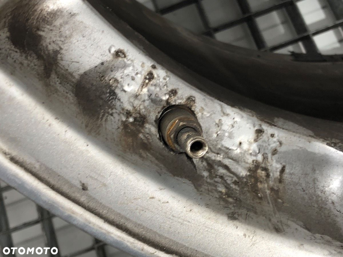 FELGI ALUMINIOWE 18 8.5J 5X120 ET45 ŚRODEK CENTR. 74 - 1130.00 PLN - BMW X5 (E70) 2006 - 2013 - 8