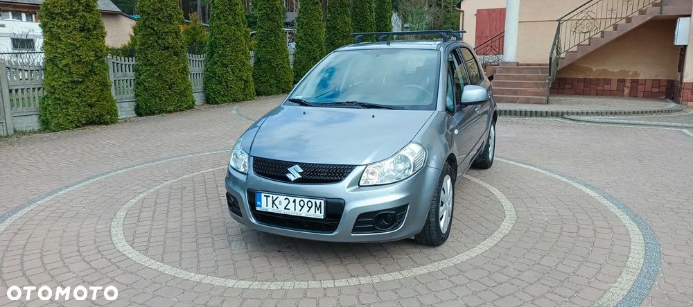 Suzuki SX4 - 4