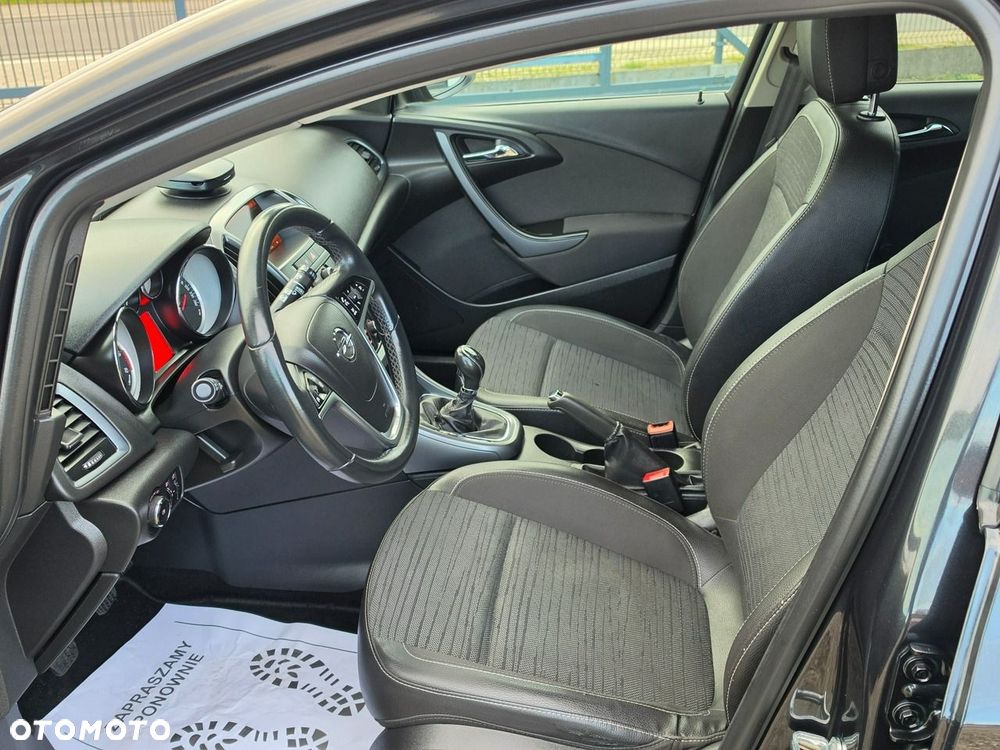 Opel Astra - 20