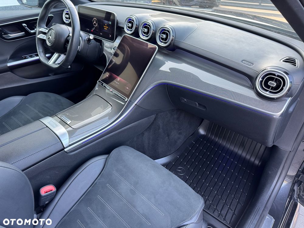 Mercedes-Benz Klasa C 220 d 4Matic 9G-TRONIC AMG Line - 24