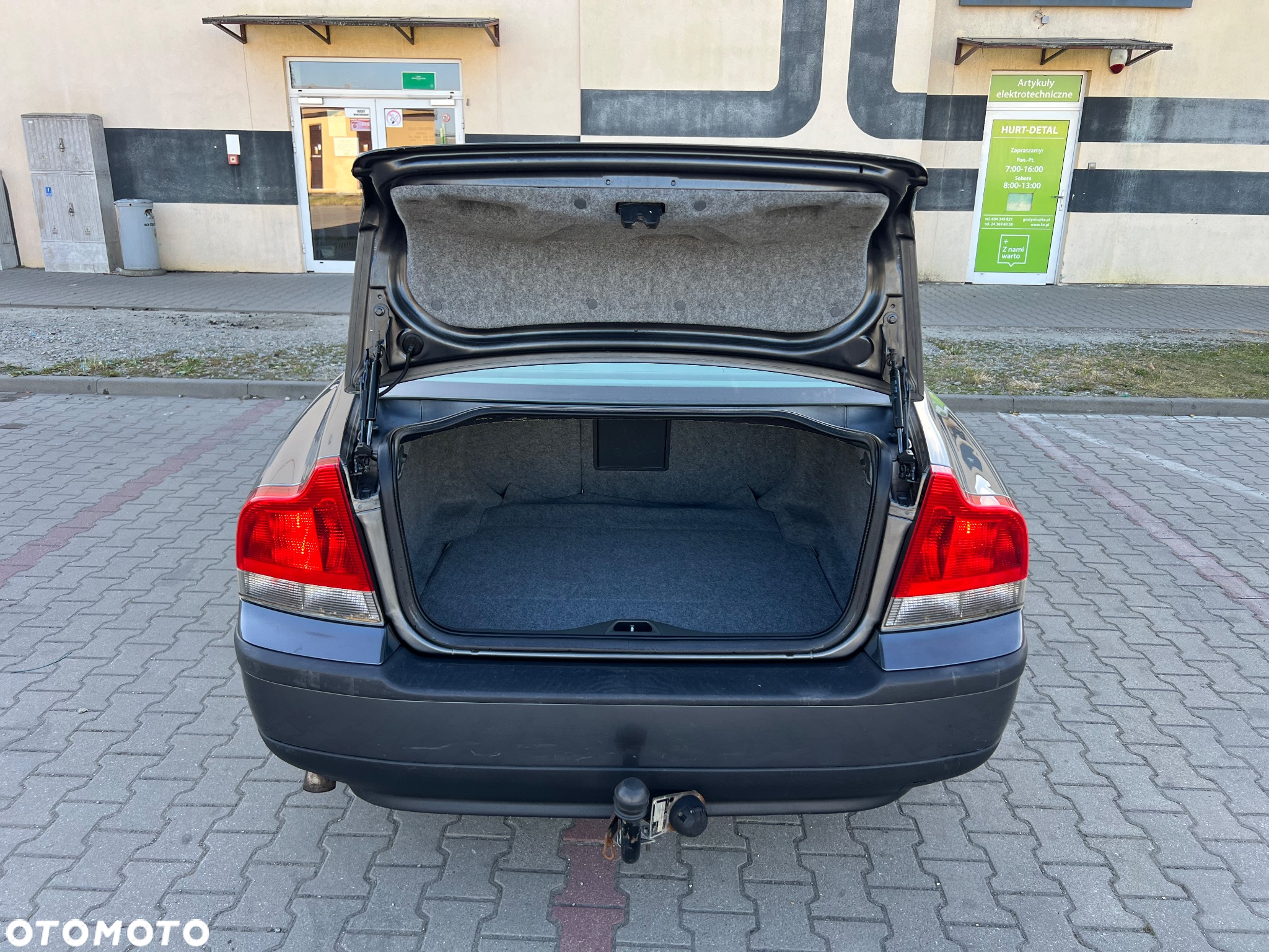 Volvo S60 2.4D - 19