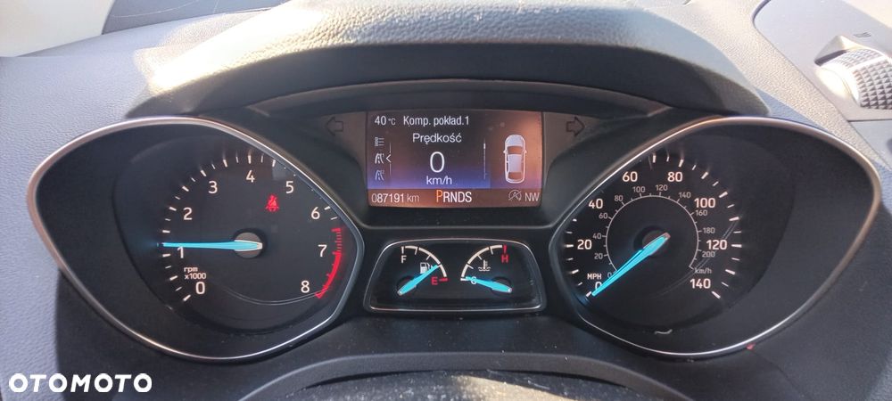 Ford Kuga - 5