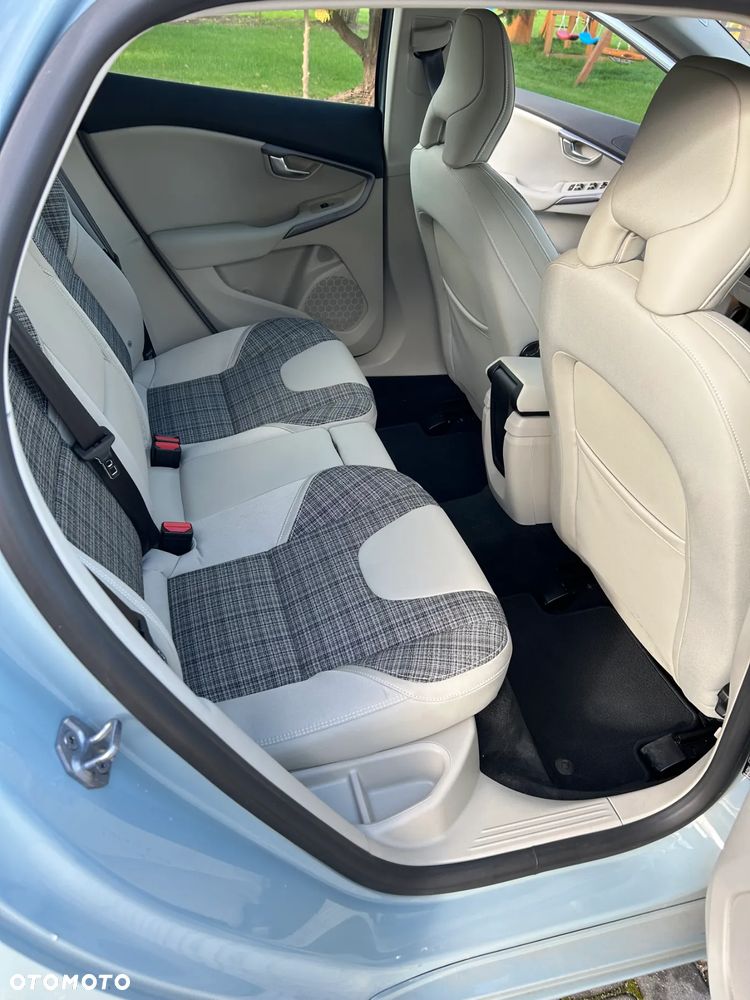 Volvo V40 - 11