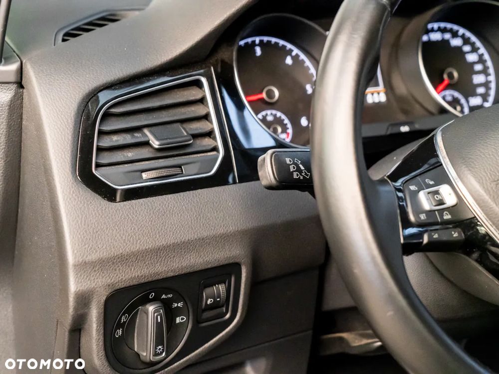 Volkswagen Golf Sportsvan SV 2.0 TDI BMT Highline - 18