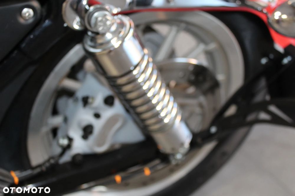 Harley-Davidson Sportster - 12