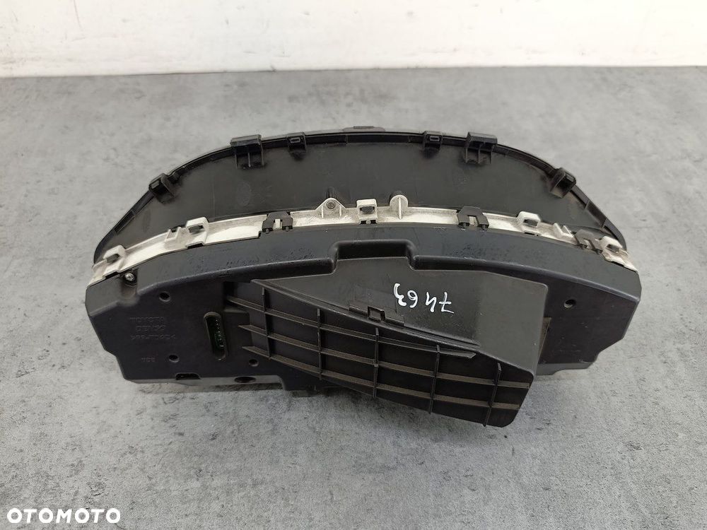 LICZNIK TOYOTA YARIS II 83800-0D690-D  MB457300-3206 DENSO 1.4 D-4D - 5