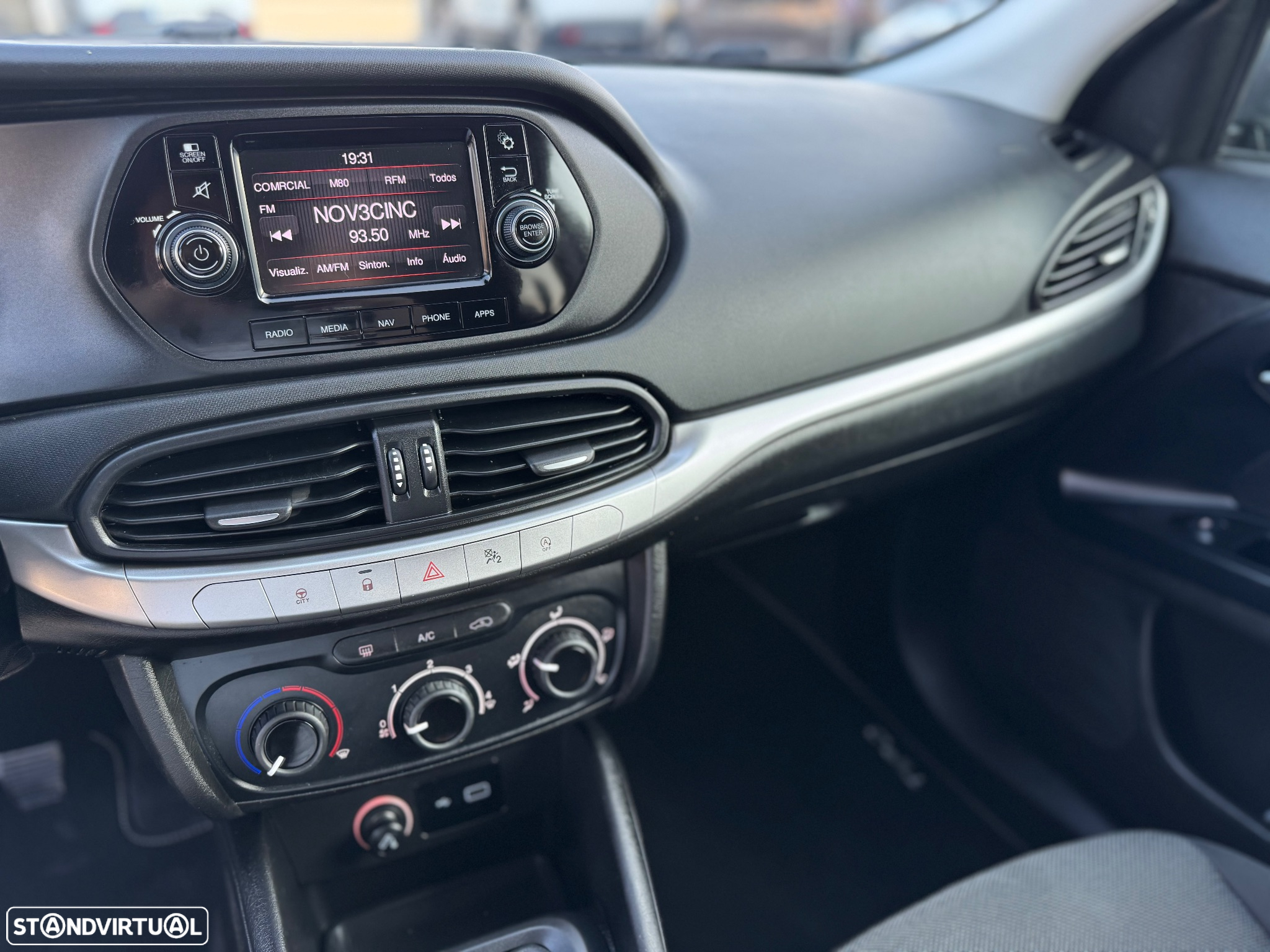 Fiat Tipo Van 1.3 M-Jet c/IVA DEDUTIVEL - 12