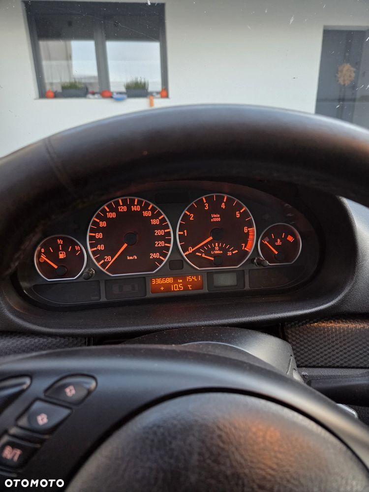 BMW Seria 3 - 12