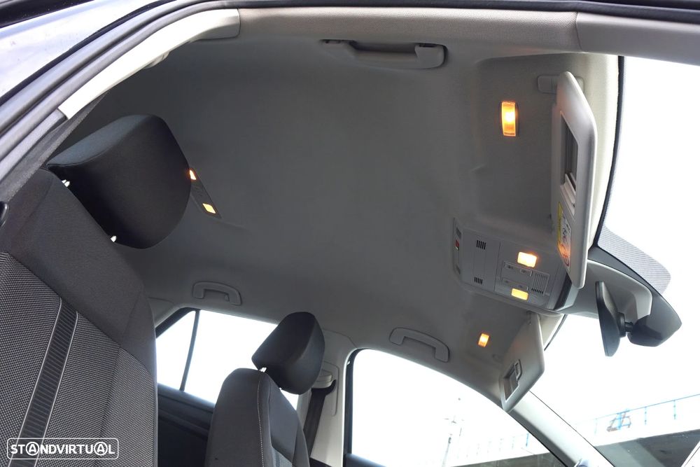 VW T-Roc 1.0 TSI Style - 55