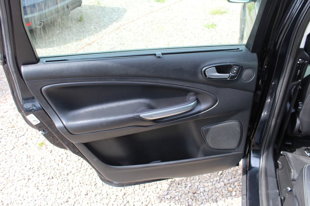 Ford S-Max 2.0 TDCi DPF Titanium - 29