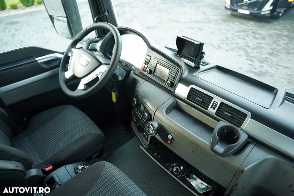 MAN TGS 26.440 / 6x4 / CAMION BASCULANTE / HIDROBID / BORDMATIC + PALFINGER PK 33002-EH / AUTOMAT / PILOT / EURO 5 - 35