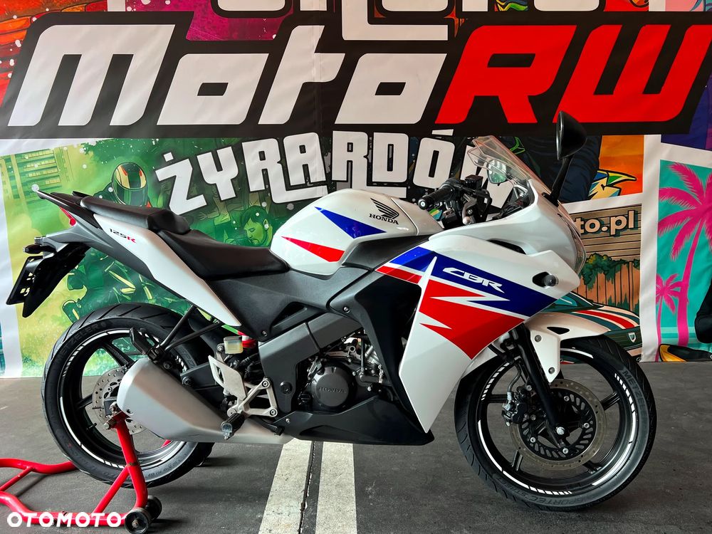 Honda CBR - 3