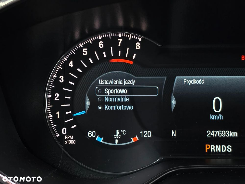 Ford Mondeo Vignale 2.0 EcoBoost - 35