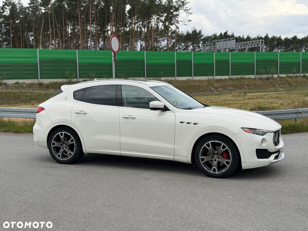 Maserati Levante Standard - 5