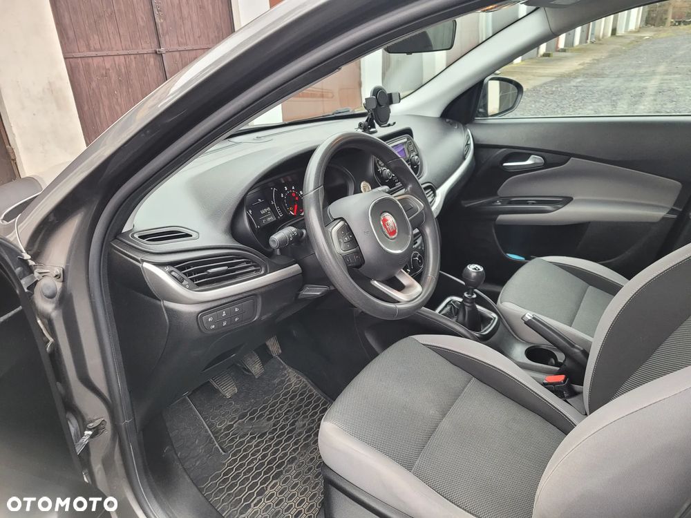 Fiat Tipo 1.4 16V Opening Edition - 3