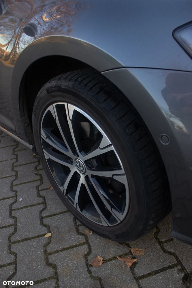 Volkswagen Golf 1.6 TDI SCR IQ.DRIVE - 9