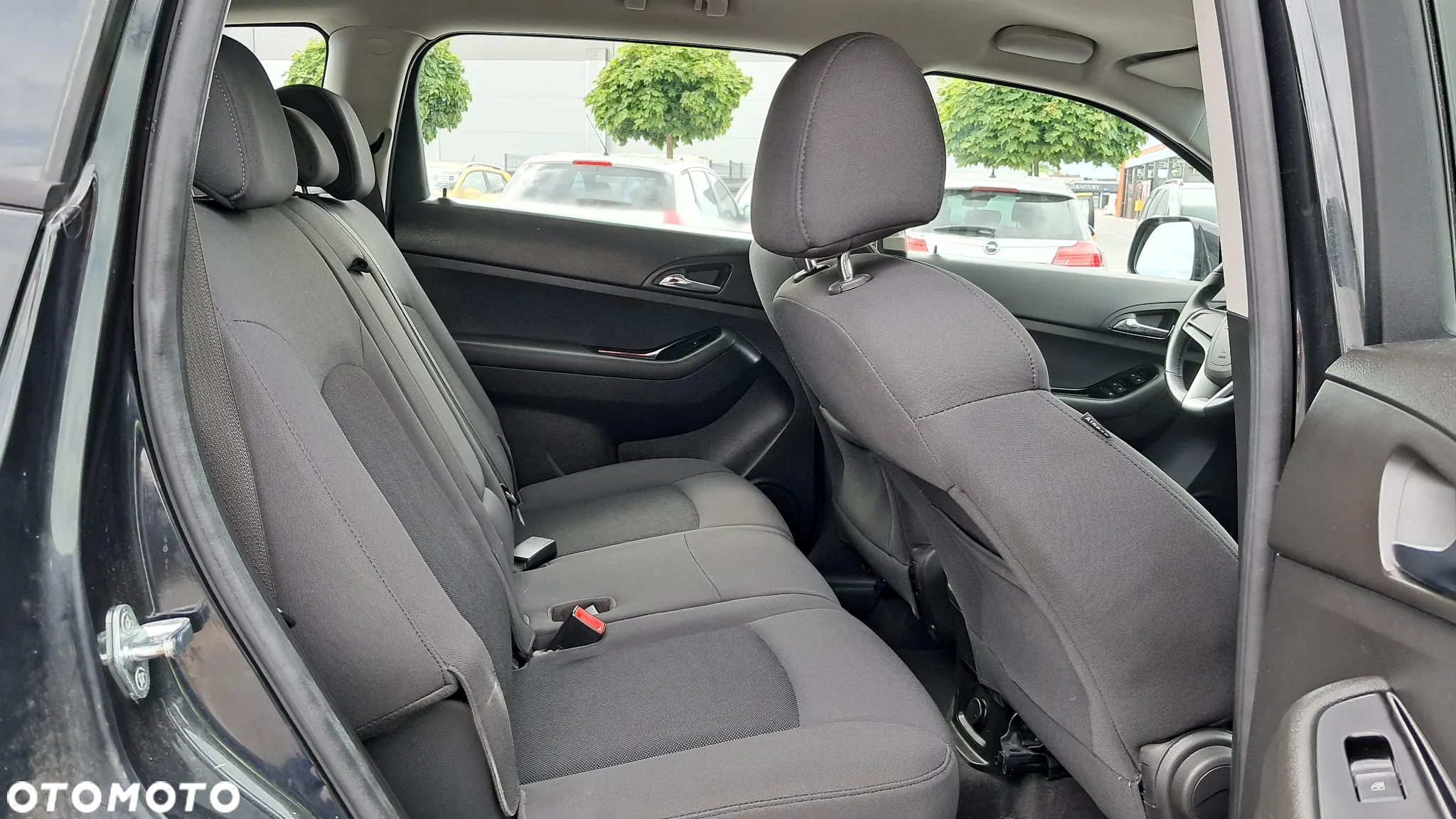 Chevrolet Orlando 1.8 LT+ - 12