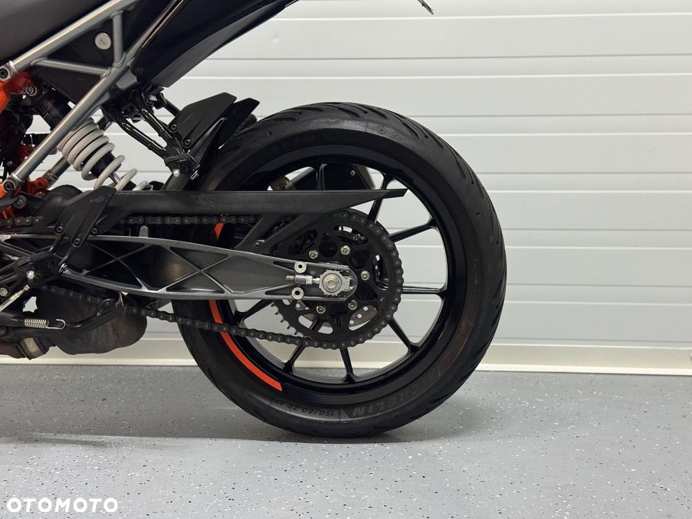 KTM Duke - 11