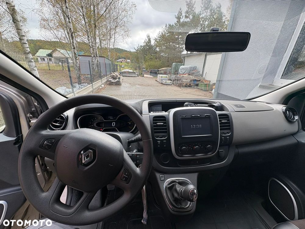 Renault Trafic - 8
