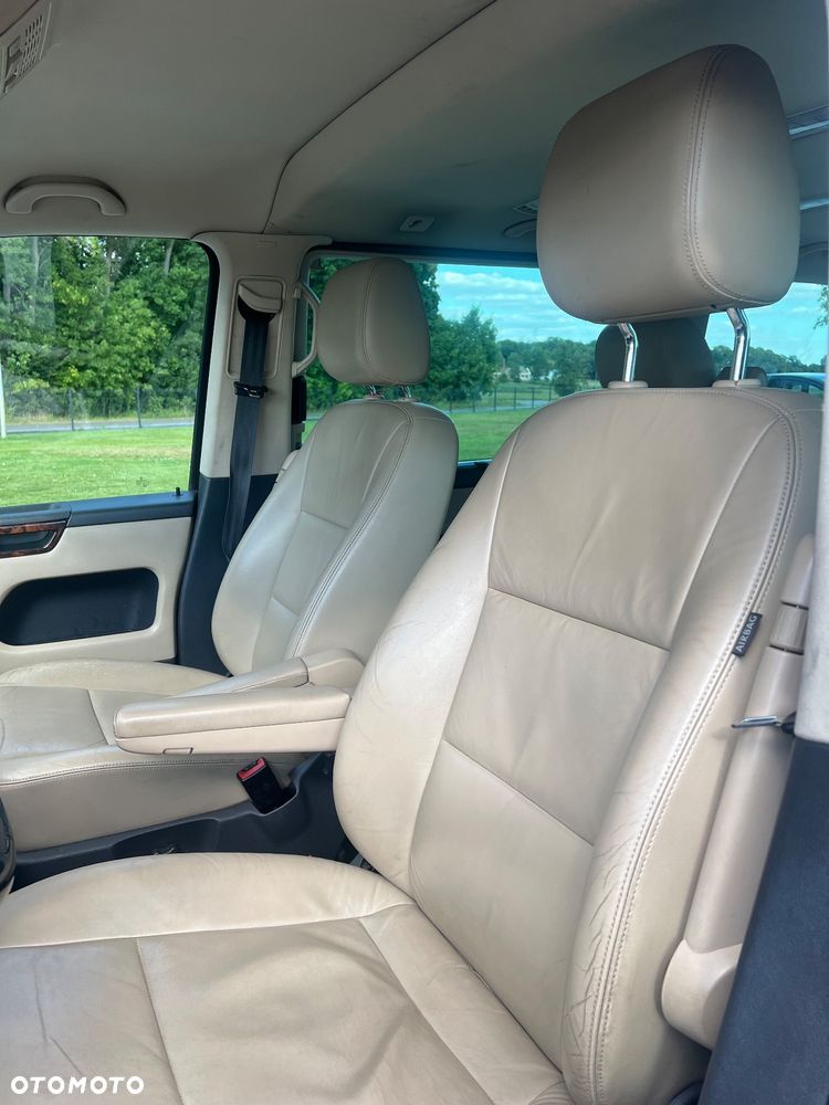 Volkswagen Multivan - 6