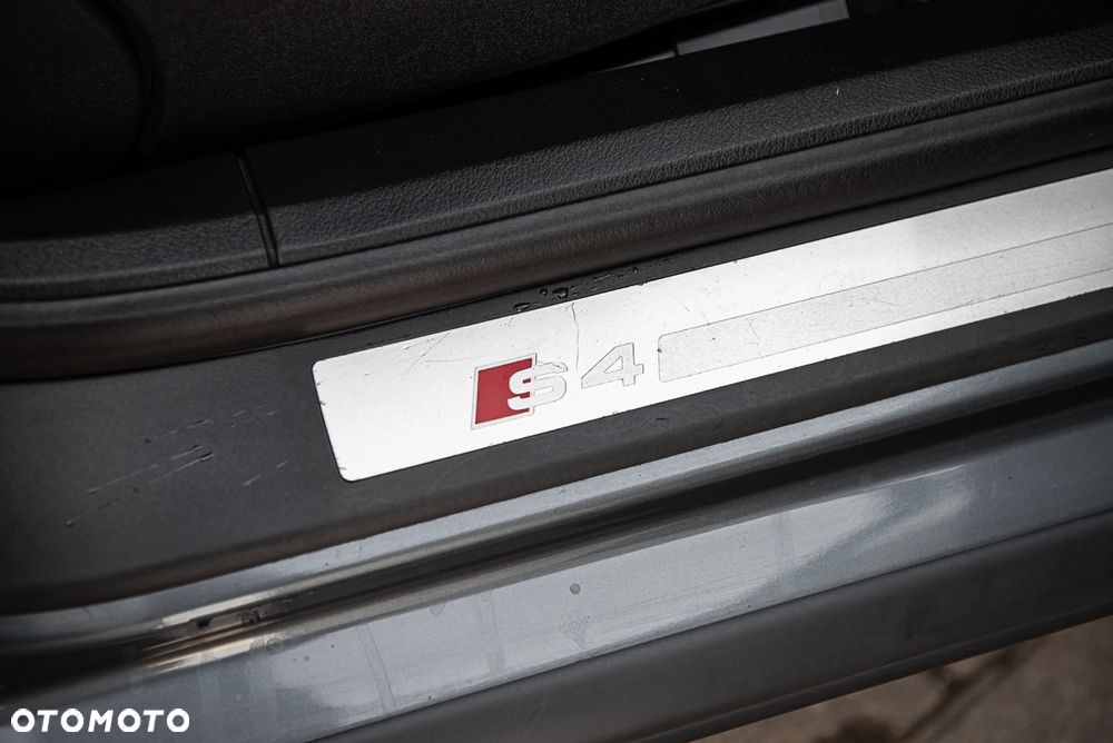 Audi S4 Avant 4.2 Quattro - 22