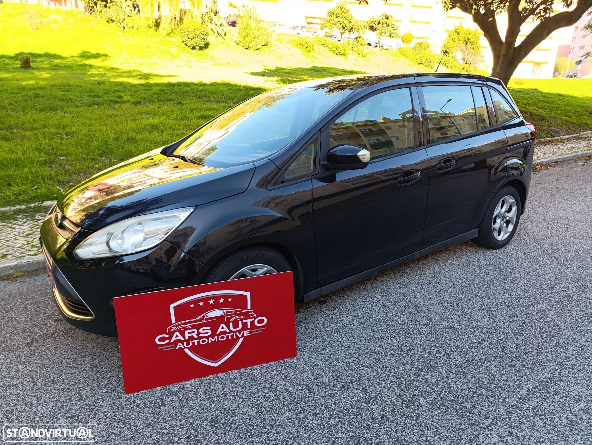 Ford Grand C-Max 1.6 TDCi Titanium - 1