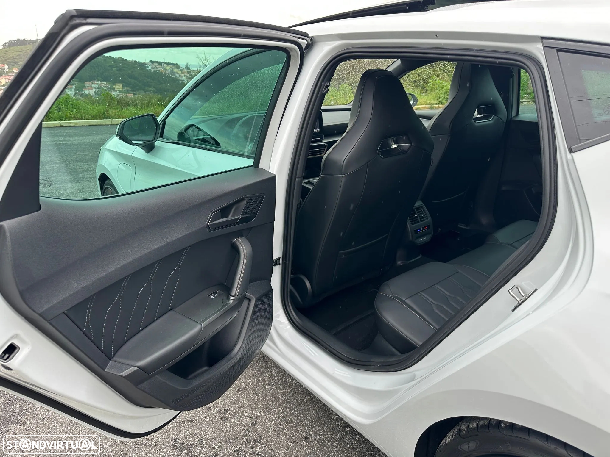 Cupra Leon 1.4 e-Hybrid VZ DSG - 25